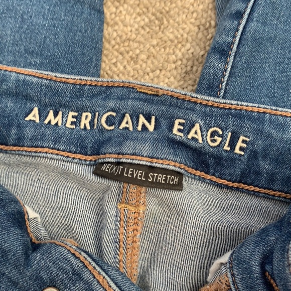 Women’s American Eagle Hi-Rise Jegging - Picture 4 of 5